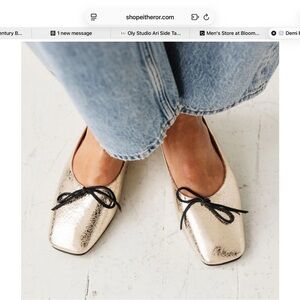 Square-Toe Metallic Ballet Flats with Black Bow - New